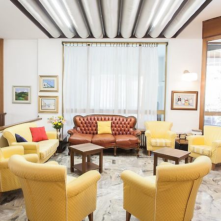 Hotel Quisisana Tabiano Terme Kültér fotó