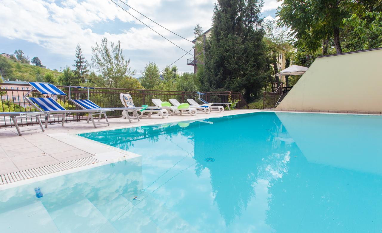 Hotel Quisisana Tabiano Terme Kültér fotó
